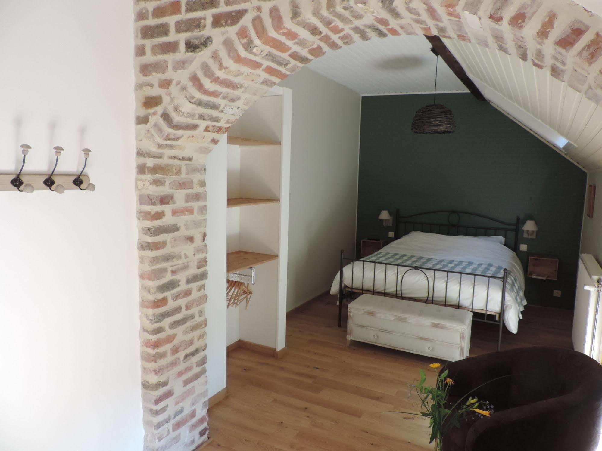 B&B Le Valangre Chaumont-Gistoux ภายนอก รูปภาพ